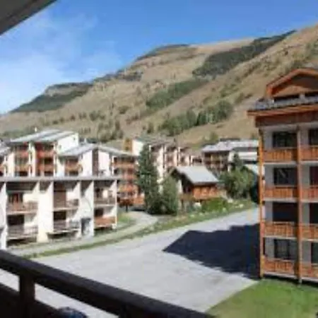 In Northern Alps לס דה-אלפס